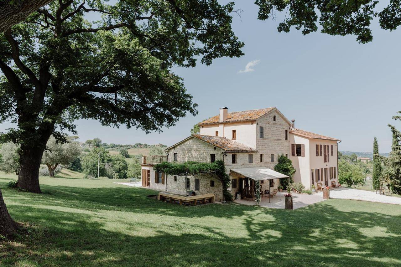 Large Double Room in Cupramontana, Provincia di Ancona
