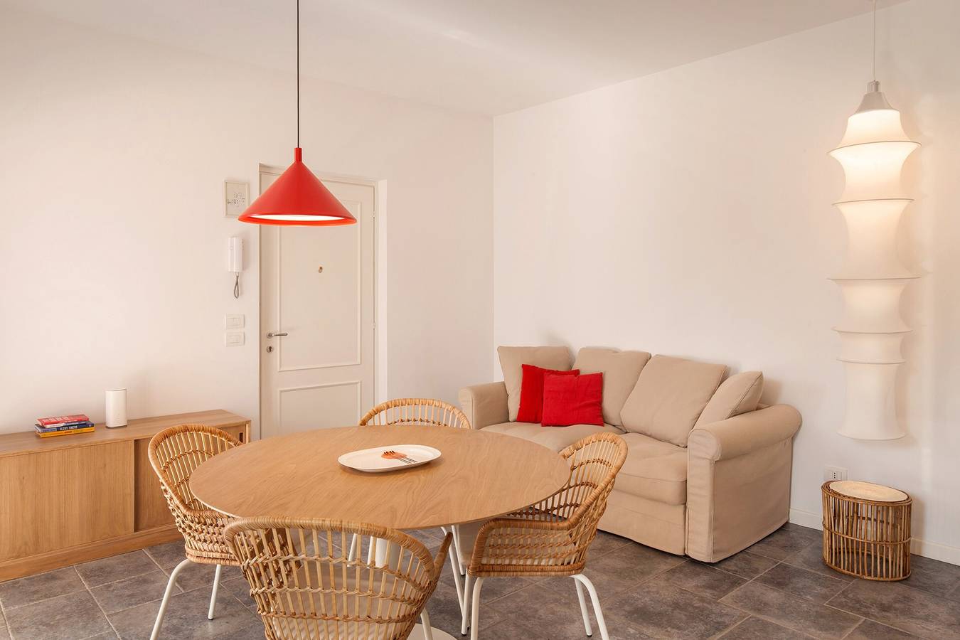 Ganze Wohnung, Il Faro – Design und Entspannung am Gardasee in Torri del Benaco, Gardasee-Berge
