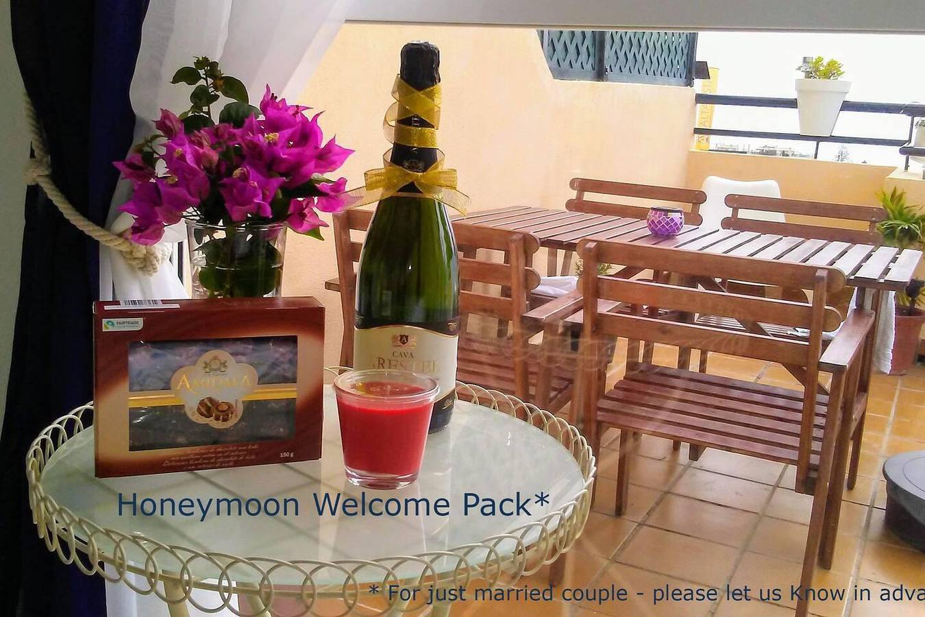 Apartamento vacacional entero, Townhouse - Sleeps 4 - Terrace - Pool in Urbanizacion Calahonda, Mijas