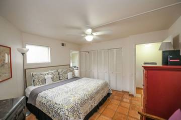 Vacation House for 4 Guests in Sarasota Beach, Siesta Key, Picture 3