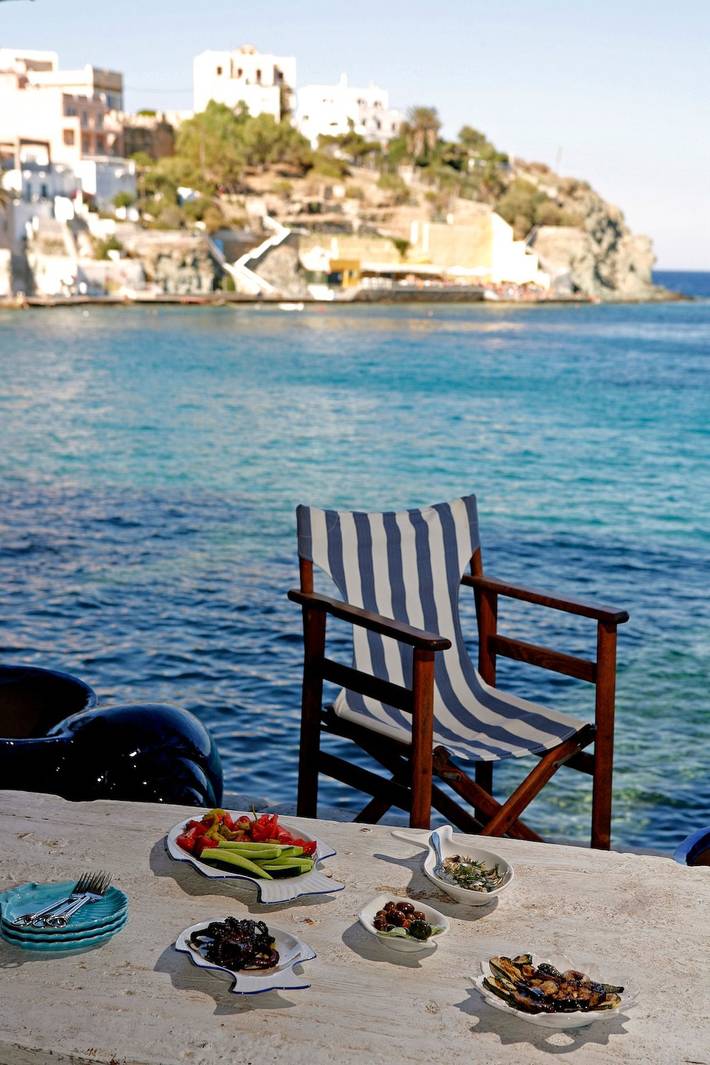Gîte pour 6 personnes, avec vue sur l’océan et jardin, adapté aux familles dans Syros