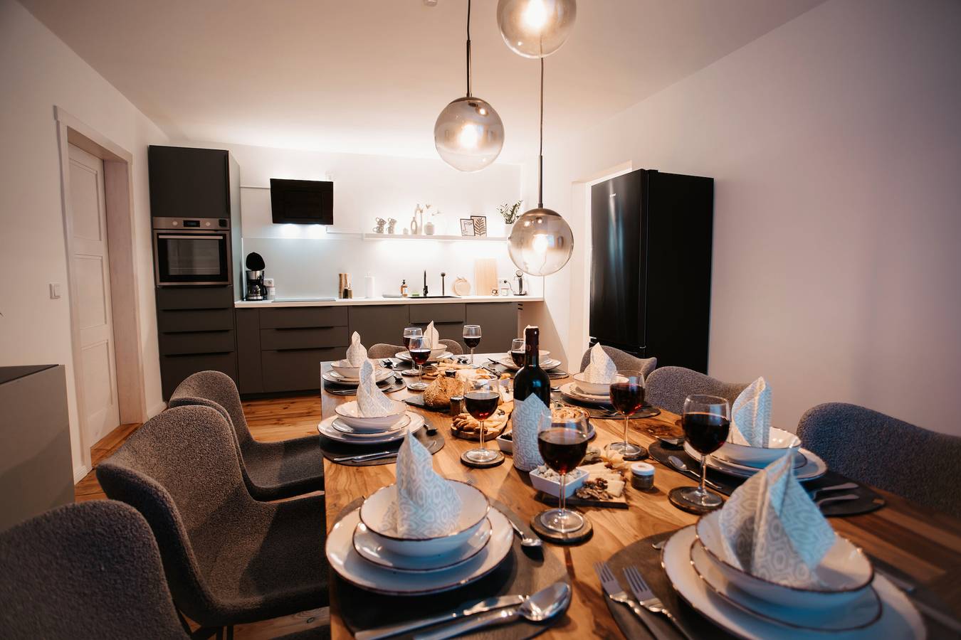 Apartamento entero, Apartamento 'Luxus Am Bauhausmuseum' con Terraza Privada, Jardín Privado y Wi-Fi in Dessau, Reino de Jardines de Dessau-Wörlitz