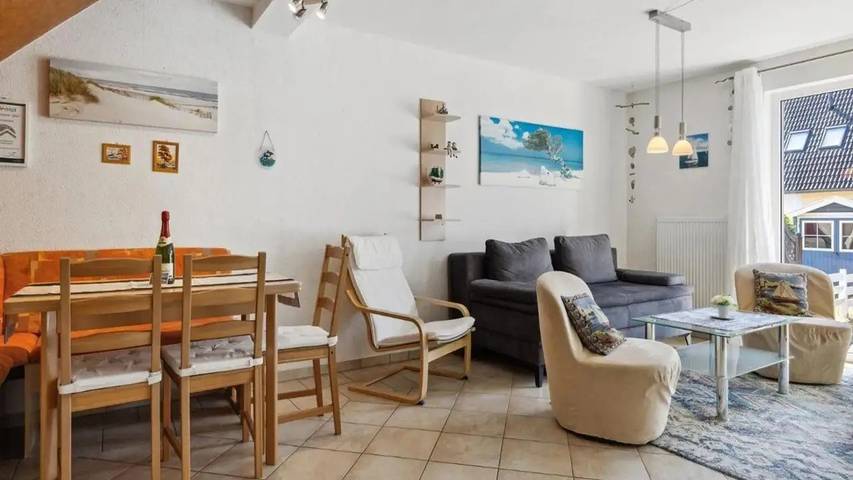 Ferienhaus für 8 Personen, mit Garten
