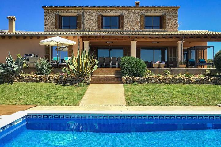 Chalet para 9 personas, con jardín y jacuzzi - 1