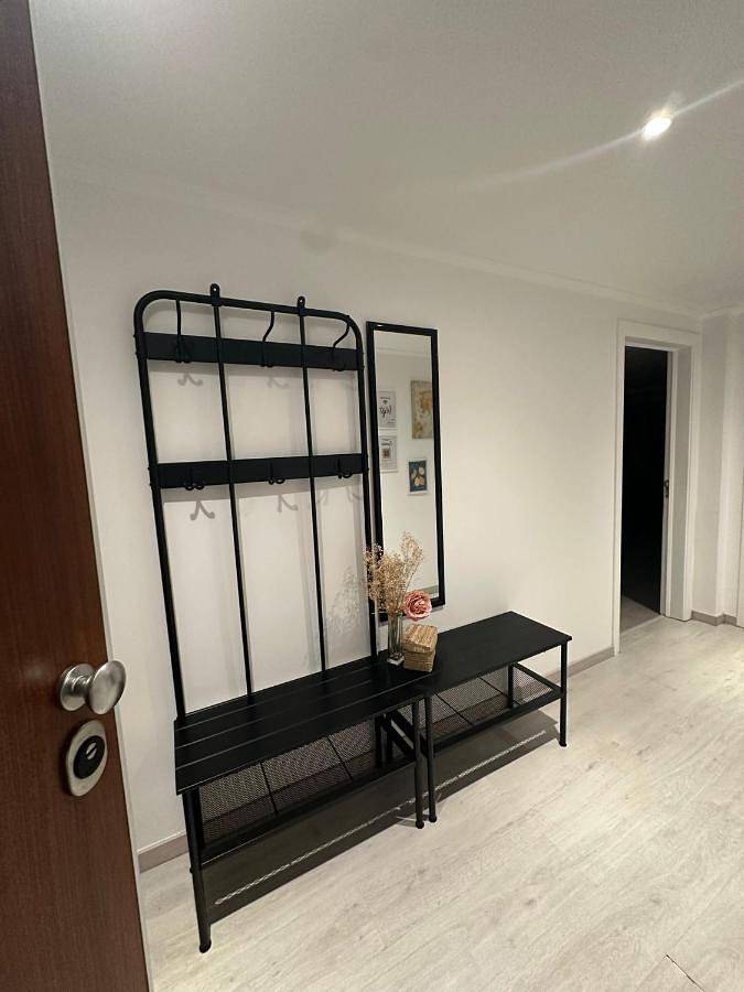 Apartamento inteiro, Apartment in Palmela - Close to Beaches and Mountains! in Palmela, Parque Natural da Arrábida