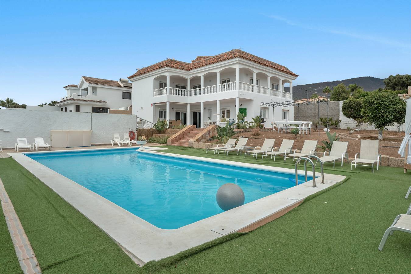 Ferienvilla 'Luxury El Mirador' mit Meerblick, privatem Pool und Wlan in Playa Paraíso, Adeje