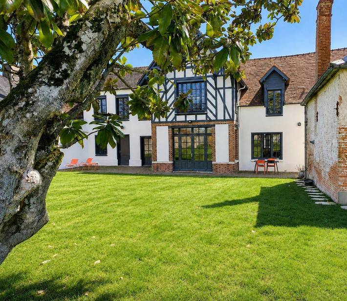 Gîte pour 7 personnes, avec Terrasse et Jardin dans Chamoy