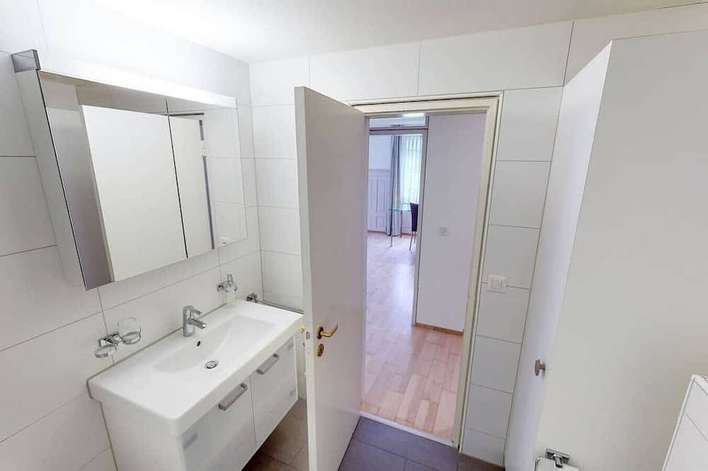 Appartamento intero, 2Br flat near lake/city center Sf5 in Zurigo, Distretto di Zurigo