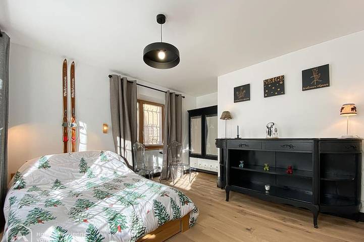 Gîte pour 10 personnes, avec jardin dans Office De Tourisme De Val Cenis Lanslebourg - 4