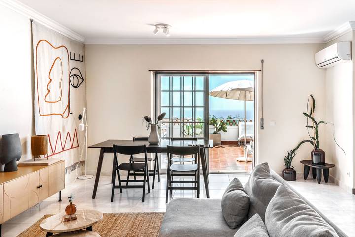 Apartamento para 5 personas, con Balcón además de Terraza y Jardín en Ericeira