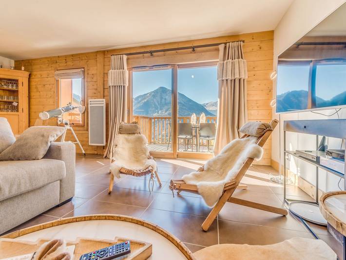 Gîte pour 10 personnes dans Office De Tourisme De Champagny En Vanoise - 2