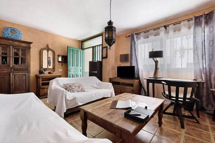 Apartamento para 6 personas, con Balcón y Terraza en Alcalá