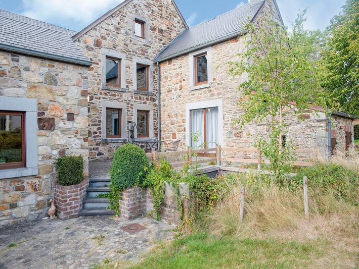 Gîte pour 60 personnes, avec terrasse et jardin, adapté aux familles en Belgique - 4
