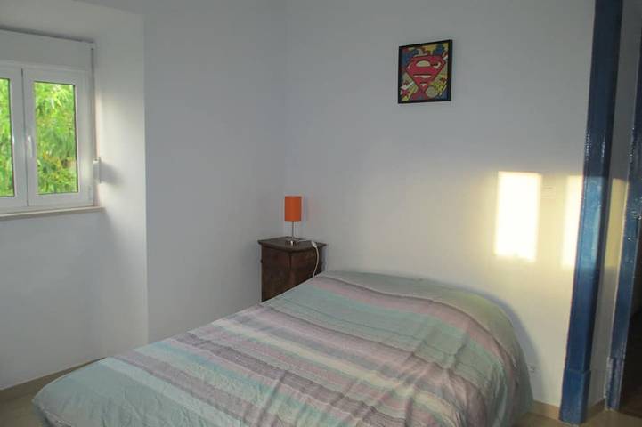 Location de vacances pour 6 personnes, avec terrasse ainsi que jardin et jacuzzi dans Coimbrão - 4