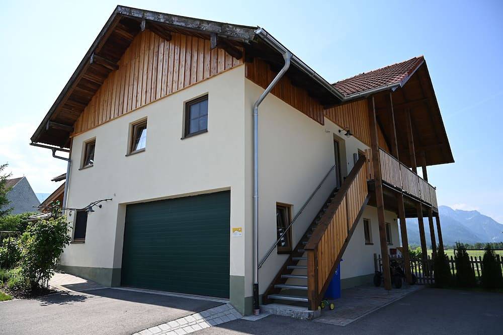 Ganze Wohnung, Gemütliche Ferienwohnung mit Panormablick auf Berge & Schloss Neuschwanstein in Halblech, Bayerisch Schwaben