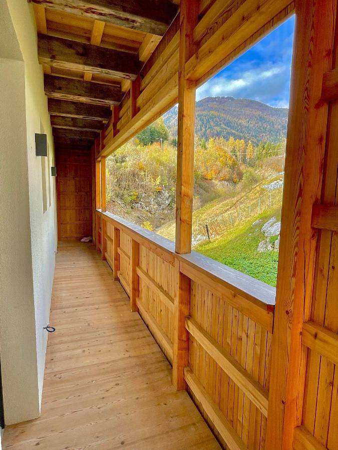 BnB für 2 Personen, mit Terrasse und Ausblick in den Dolomiten