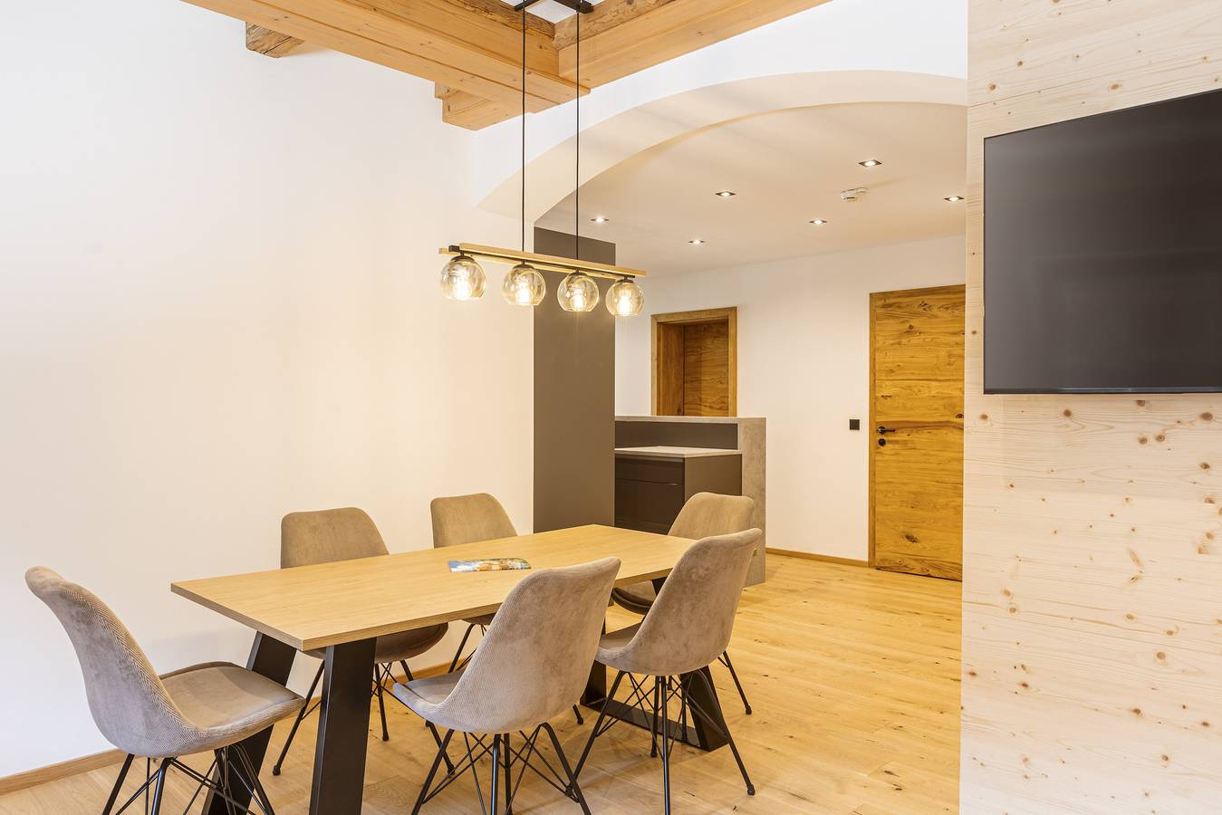 Appartamento intero, Ferienwohnung mit 2 Schlafzimmer für 5 Personen  in Lermoos, Ammergau Alpi Austria