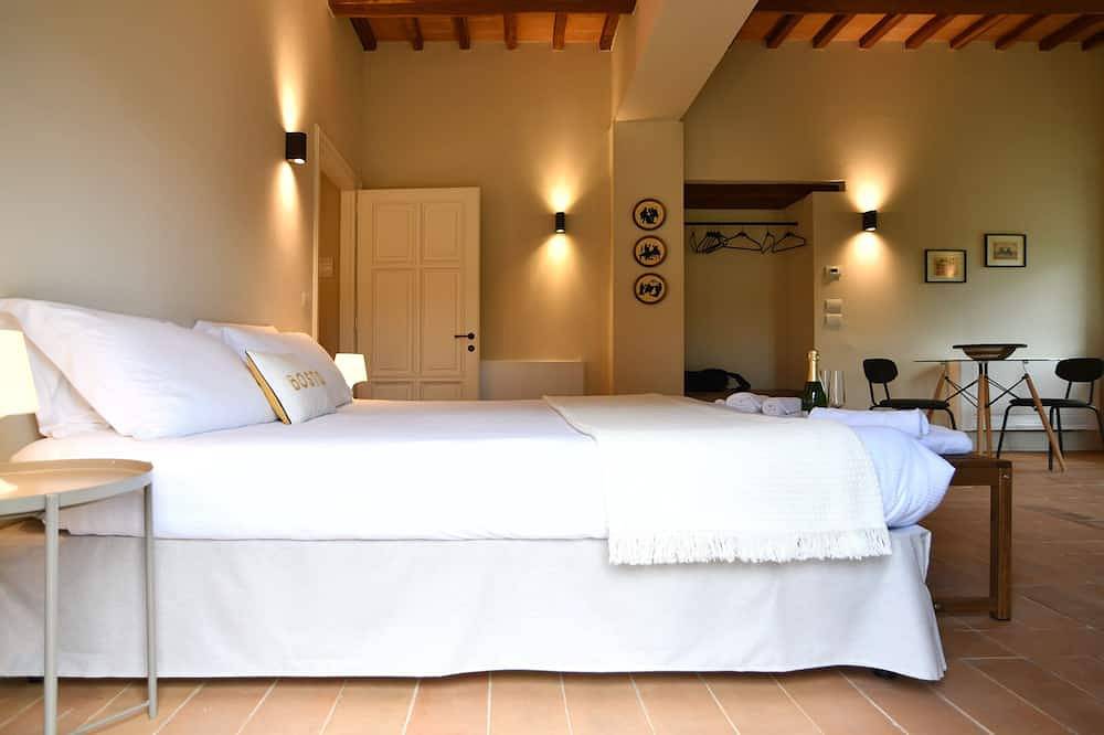 Exclusive farmhouse with heated swimming pool in Marsciano, Perugia Provinz