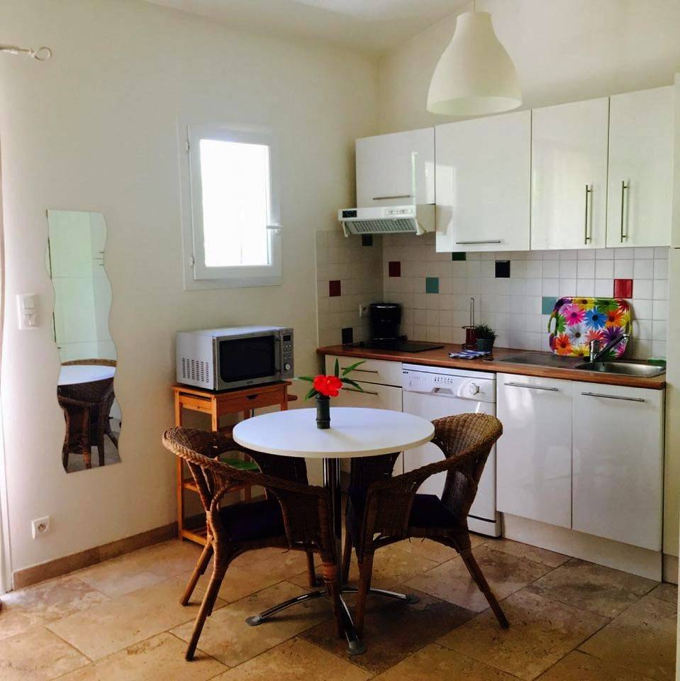 Appartement entier, L'Islo Bamboo in Saumane-de-Vaucluse, Vaucluse