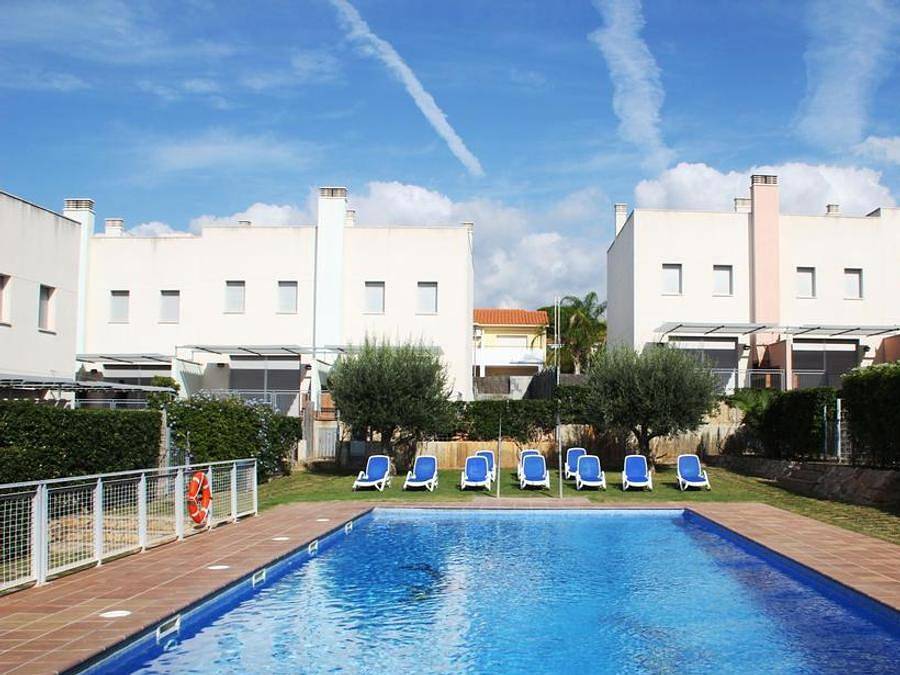 Residencia Hotur - Villa 6 personas - 6 personas in Creixell, Costa Dorada