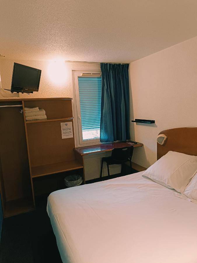 Hôtel pour 2 personnes, avec terrasse et jardin à Trégueux - 4