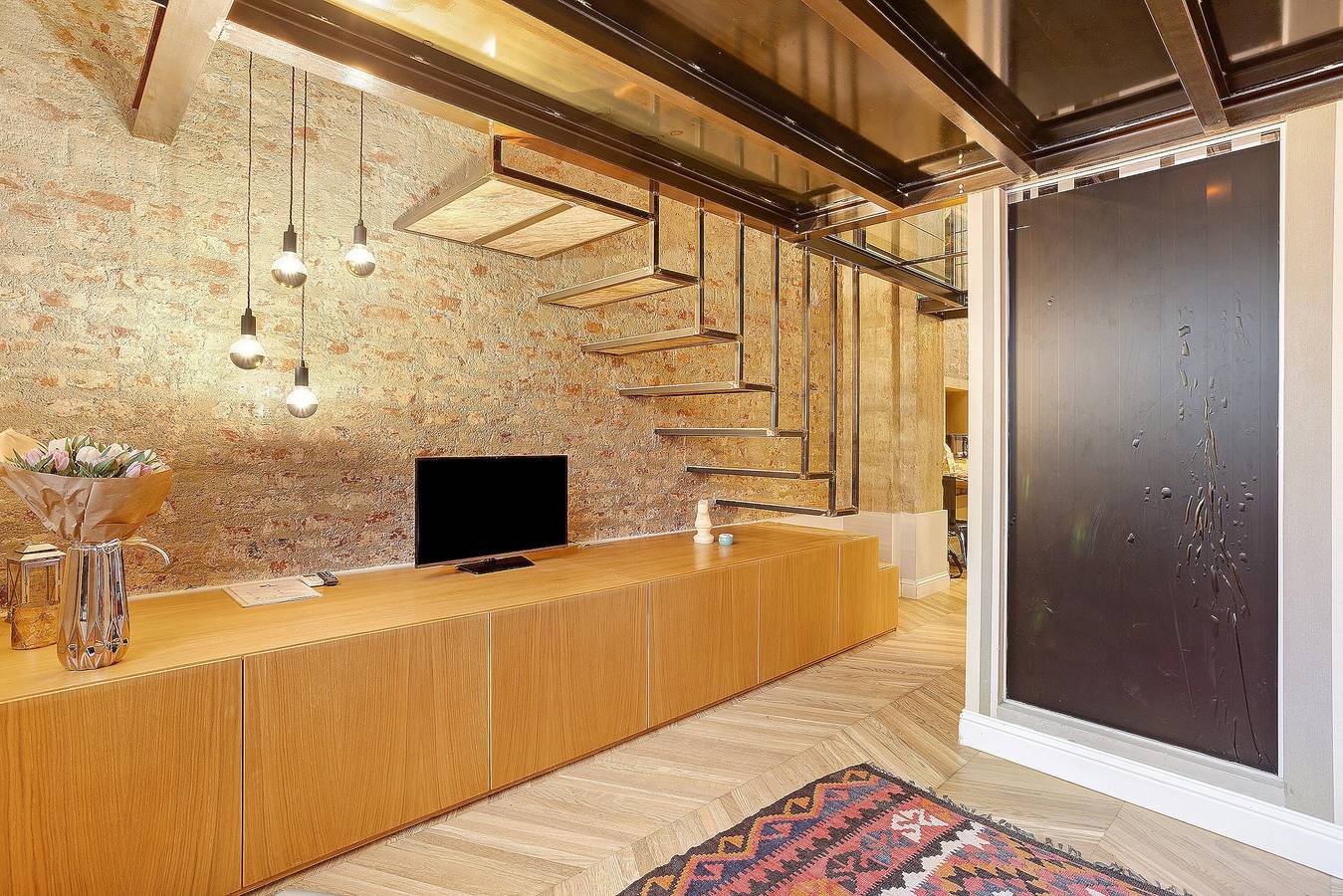 Ganze Wohnung, Ferienwohnung 'Dezza Loft' mit privater Terrasse, Wlan und Klimaanlage in Mailand, Mailand Provinz