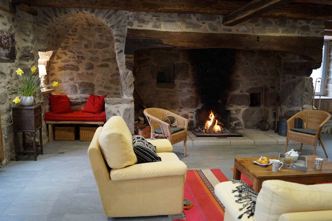 Chambres d'hôte Croque Lunes - Sarabande in Champs-sur-Tarentaine-Marchal, Parc naturel régional des Volcans d'Auvergne