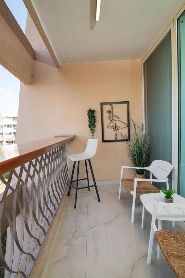 Location de vacances pour 2 personnes, avec vue et piscine ainsi que terrasse et sauna dans Cesaree - 3