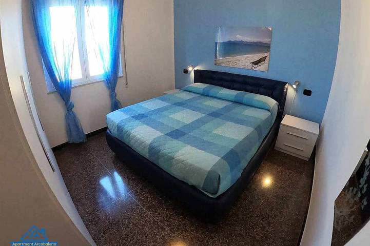 Ganze Wohnung, Arcobaleno Apartment  500 Meter vom Meer entfernt. in Albissola Marina, Riviera di Ponente