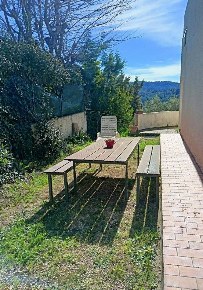 Gîte pour 6 personnes, avec jardin et terrasse à Carnoux-en-Provence - 3