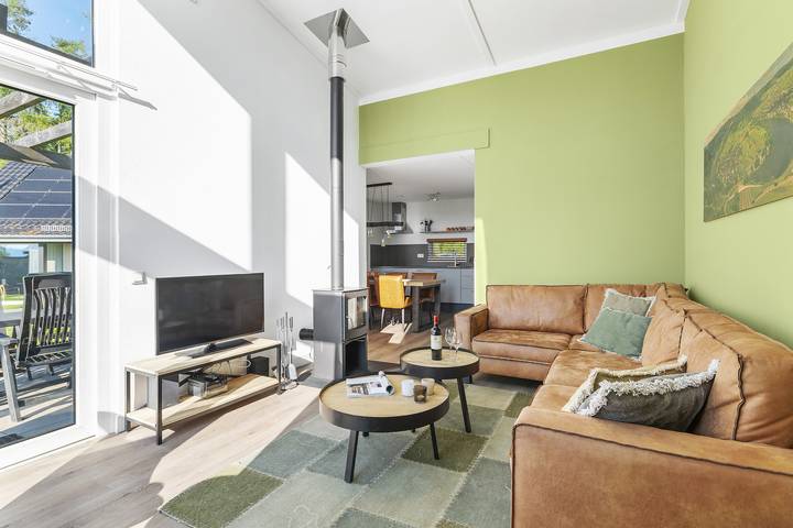 Bungalow für 6 Personen, mit Terrasse und Balkon/Terrasse an der Mosel - 2