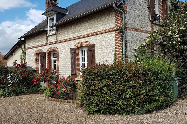Location de vacances pour 6 personnes, avec jardin à Andé