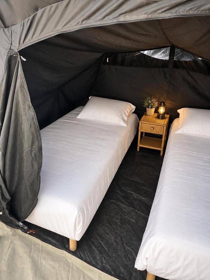 Glamping & Jacuzzi in Boulogne-sur-Mer, Région de Boulogne-sur-Mer