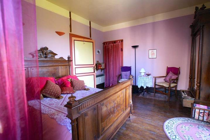 Location de vacances pour 2 personnes, avec Balcon ainsi que Terrasse et Vue à Puylaroque