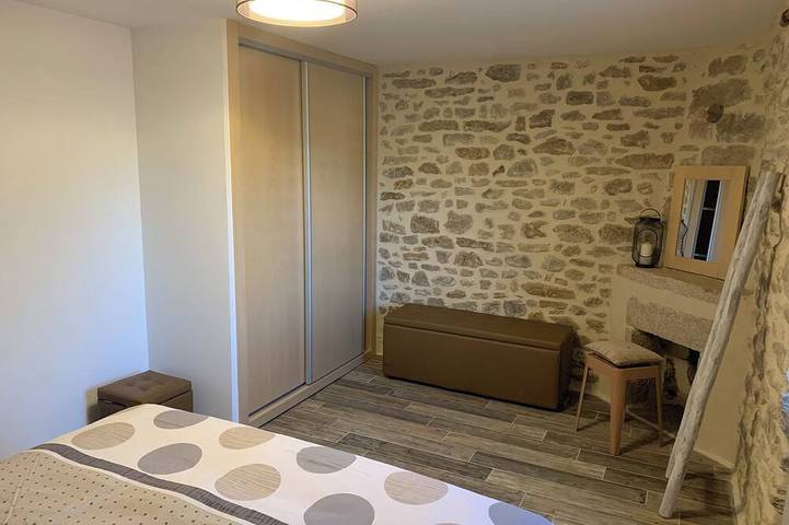 Gîte pour 6 personnes, avec jardin et jacuzzi à Bersac-sur-Rivalier - 3