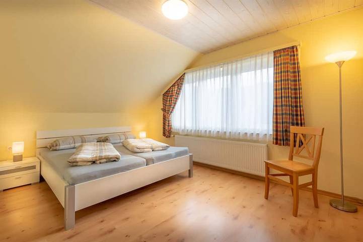 Ferienhaus für 23 Personen, mit Garten und Balkon, mit Haustier in Schmallenberg - 4