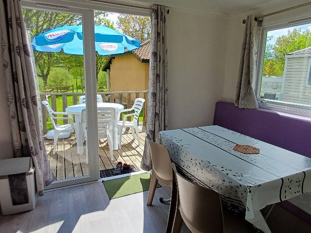 Casa móvil acogedora con terraza para 4 personas in Langogne, Macizo Central