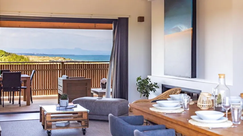Chalet para 14 personas, con vistas además de piscina y terraza - 1