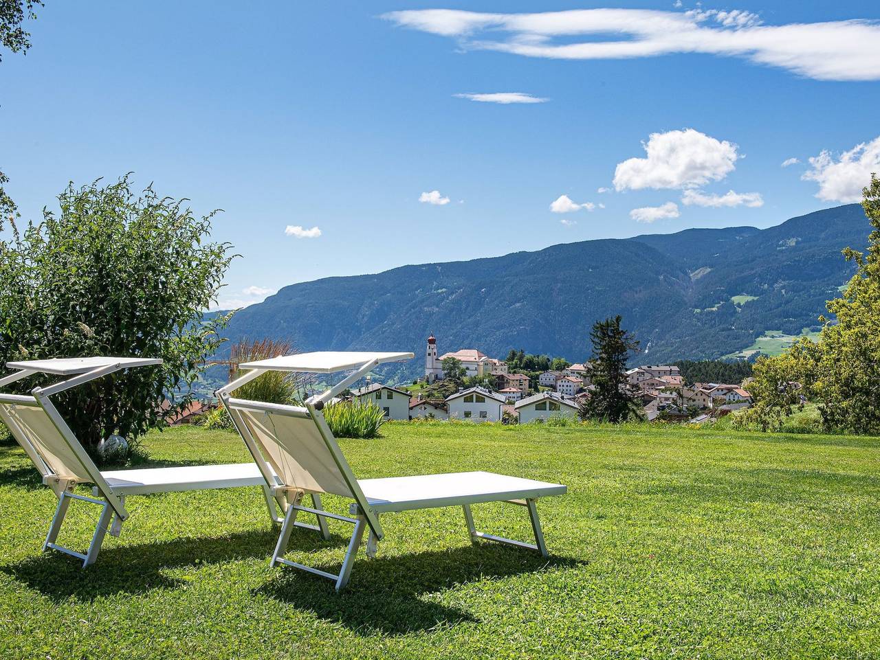 Ganze Ferienwohnung, Bonichhof - Ciel - Doppelzimmer mit Panoramabalkon in Tschöfas, Lajen
