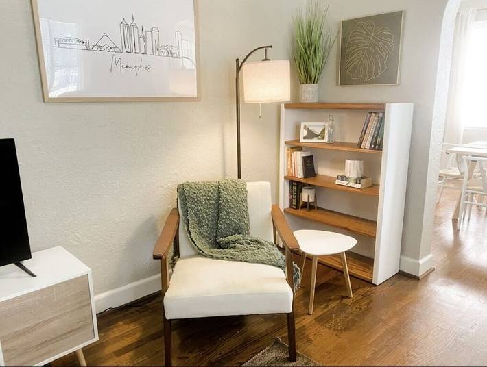 Vacation rental for 10 people, with yard in Memphis