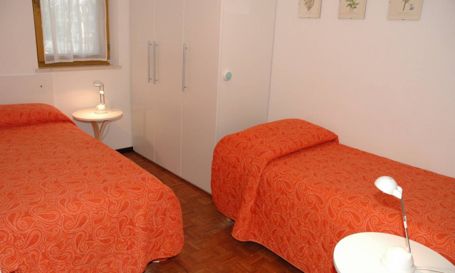 Großzügige Villa mit Garten und Garage in Lignano Pineta, Lignano Sabbiadoro