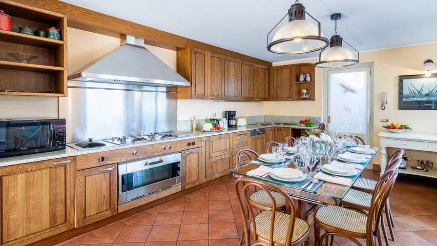 Villa La Dolce 8, Emma Villas in Santa Maria (Como), Comune di San Siro