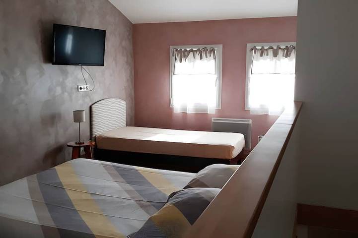 Location de vacances pour 4 personnes, avec terrasse et jardin, animaux acceptés à Port-Saint-Père - 4