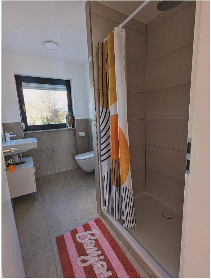 Ferienwohnung für 6 Personen, mit Terrasse und Garten in Küssaberg - 2
