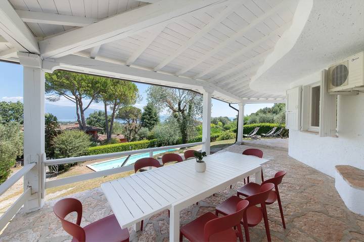 Villa Paradiso San Felice del Benaco in San Felice del Benaco, Prealpi Gardesane