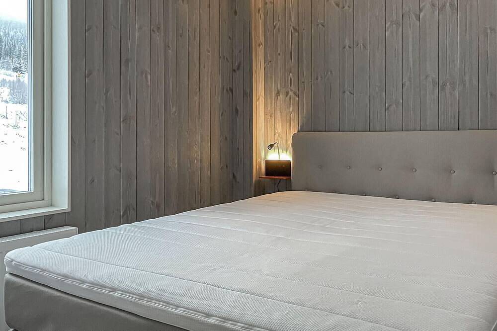 Hus för 10 Personer med bastu in Branäs, Värmland