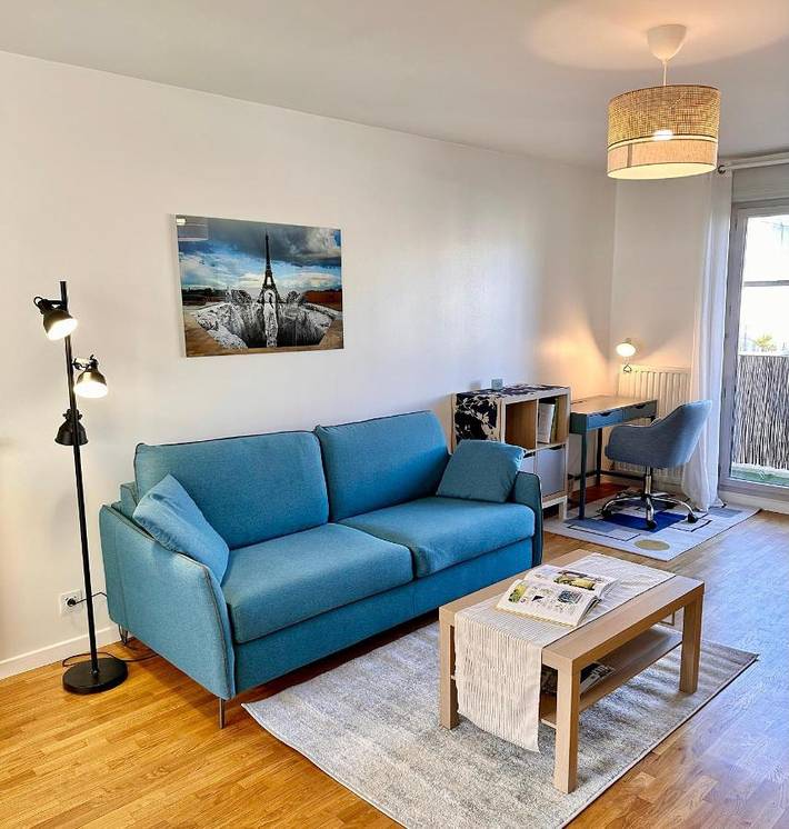 Gîte pour 4 personnes, avec terrasse à Massy