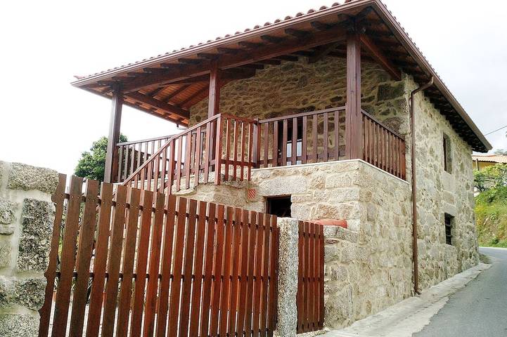 Gîte pour 6 personnes, avec terrasse