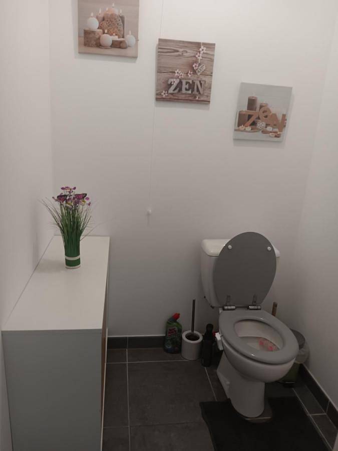 Gîte pour 5 personnes, avec terrasse à Miramas - 2