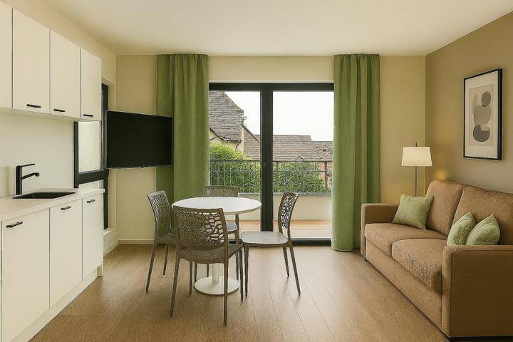 Appart’hôtel pour 4 personnes, avec vue et jardin